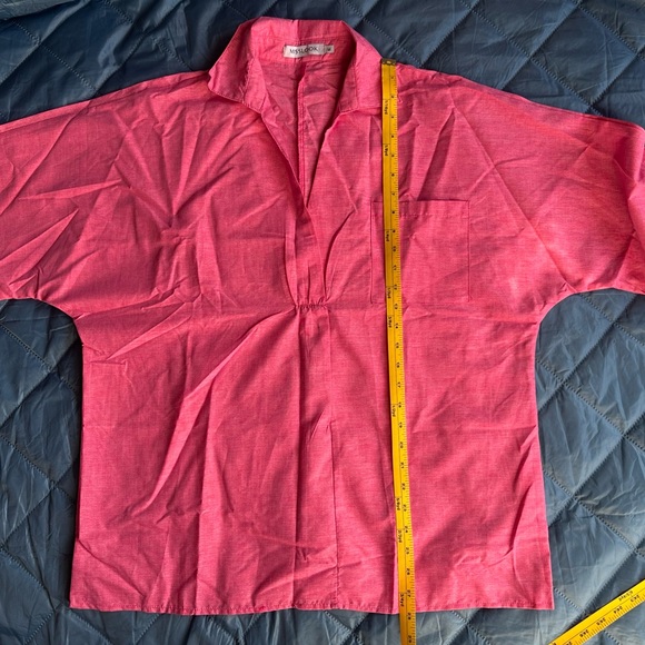 Pink cotton / poly blend shirt - perfect for summer! - Picture 9 of 10